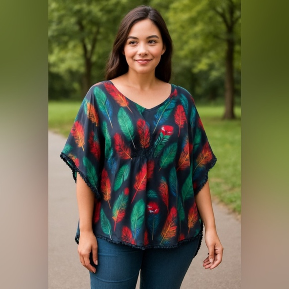 Love Fire Navy Multi Feather Print Batwing Boho Smocked Top Size 70s EUC M #881